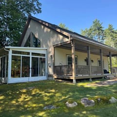 Conway Lake Charm - Beautiful Waterfront Community
