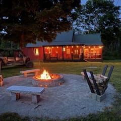 Halls Corner Lodge - Peaceful Woodland Escape