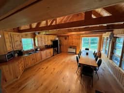 Halls Corner Lodge - Peaceful Woodland Escape