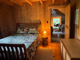 Halls Corner Lodge - Peaceful Woodland Escape