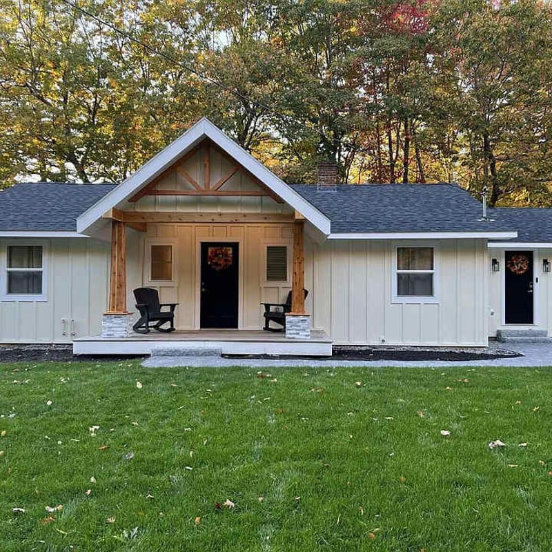 Sebago Basin Retreat | Walk to Lake | Mooring | Kayaks | Fire Pit